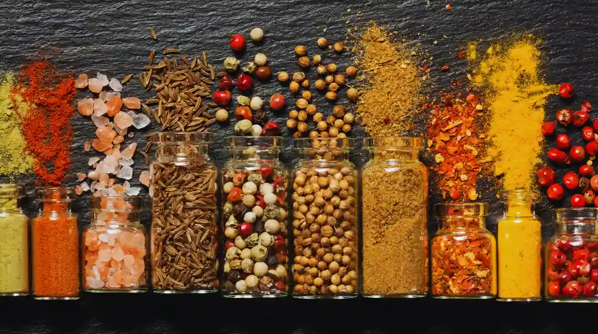 przyprawy w słoiczku